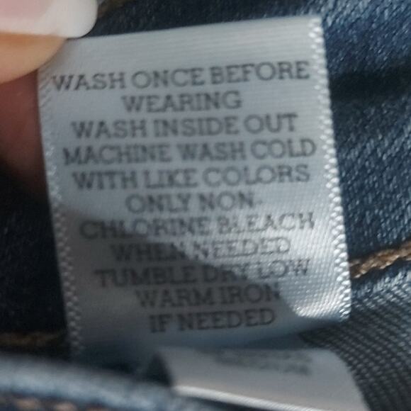 Altar’d State Denim Button Front Mini Skirt S Pockets Classic Casual Academia - Picture 7 of 7